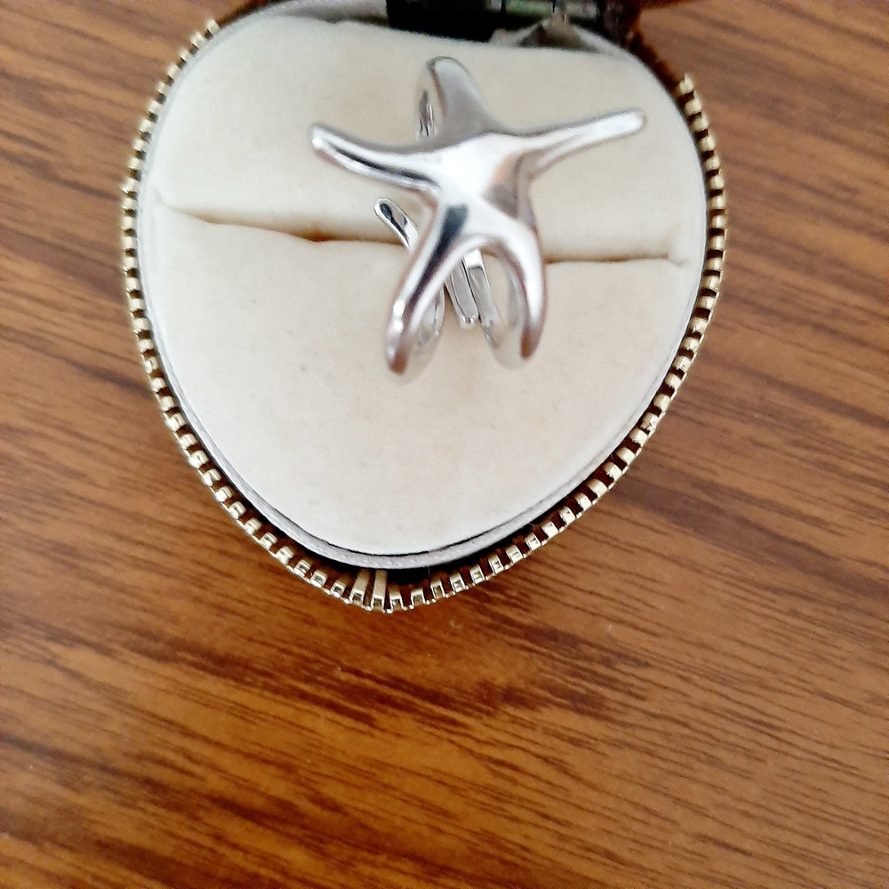 Silver Starfish Ring